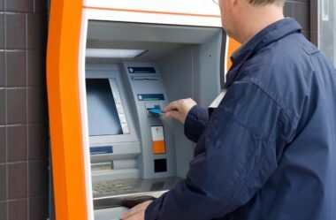 O Que Aconteceria Se Todos Pegassem Seu Dinheiro do Banco ao Mesmo Tempo? Entenda as Consequências