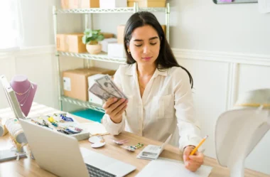 15 Ideias Criativas para Ganhar Dinheiro na Internet Trabalhando em Casa